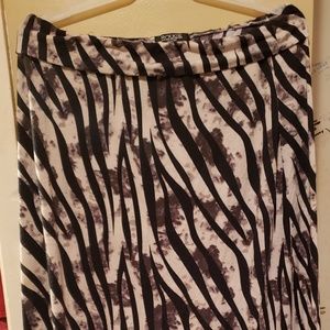 Rouge Collection skirt